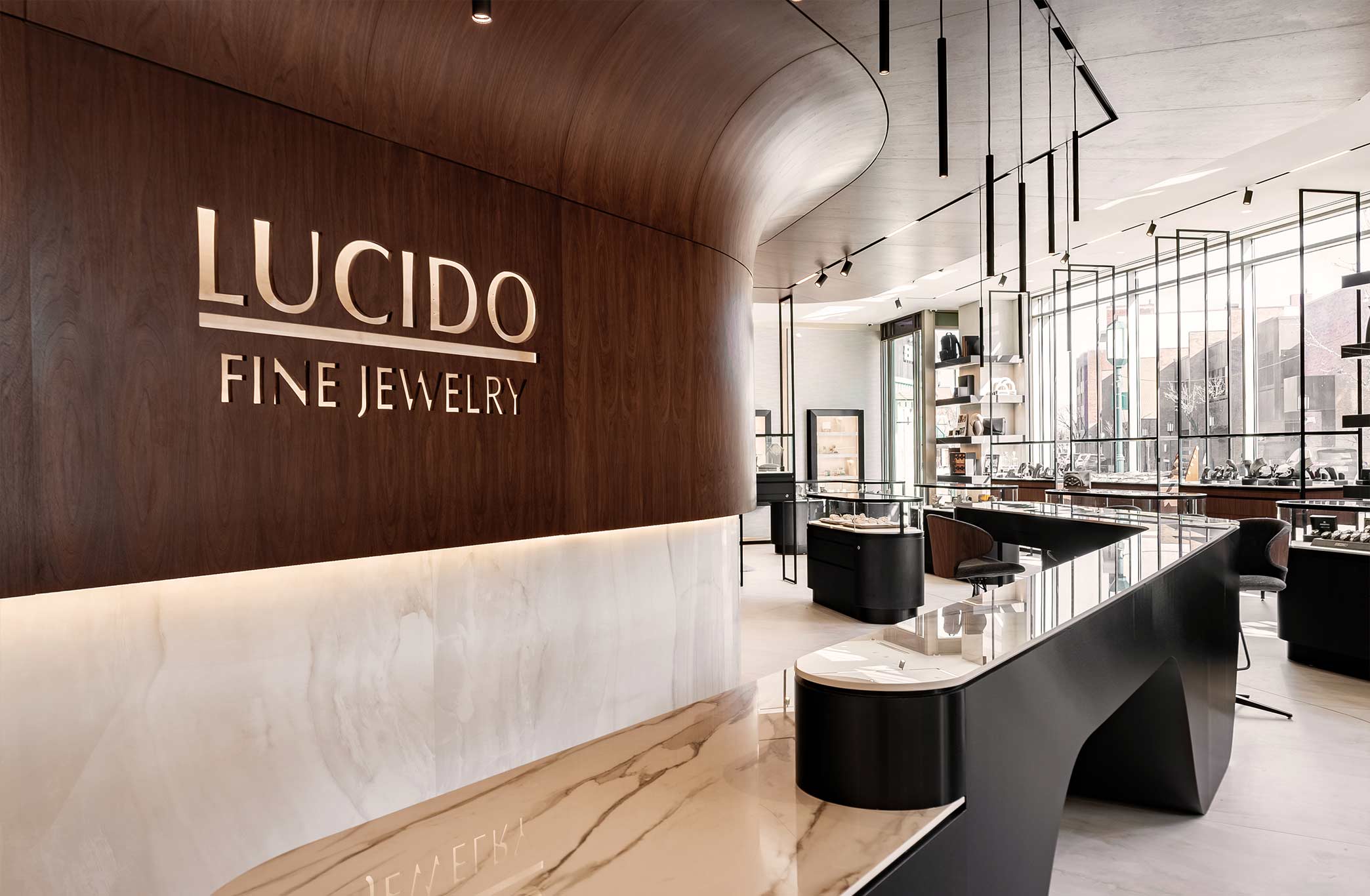 Lucido Fine Jewelry Store Front