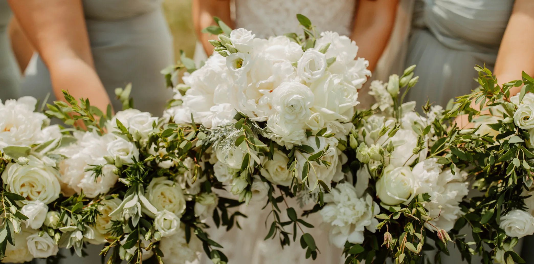 Close up of white bouquet